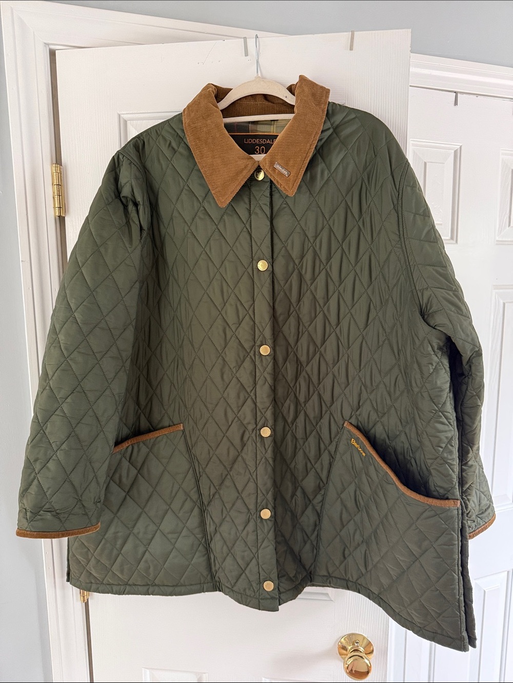 NWT Barbour Olive Quilted Jacket with Corduroy Collar